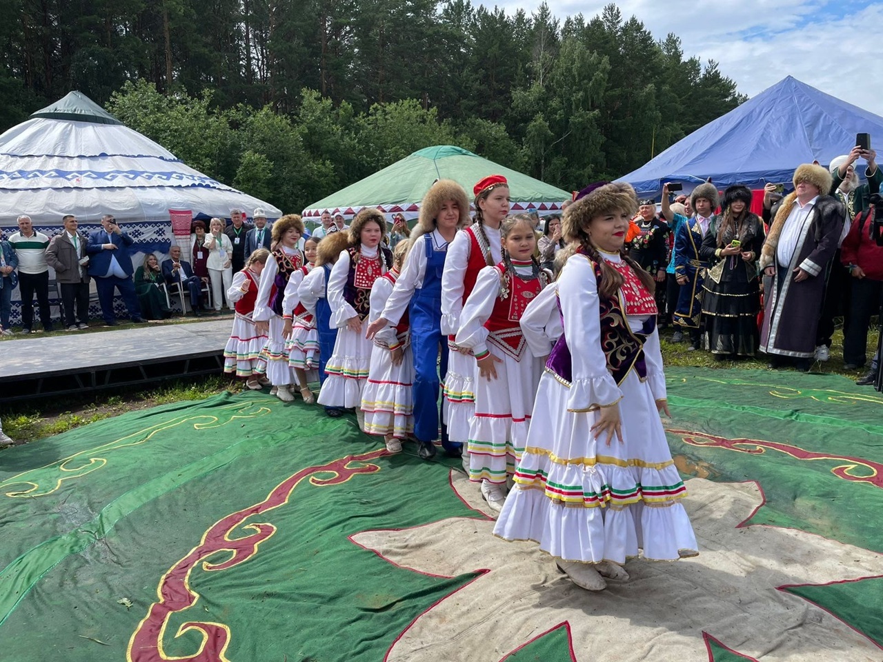 Свердловск өлкәһендә - һабантуй!