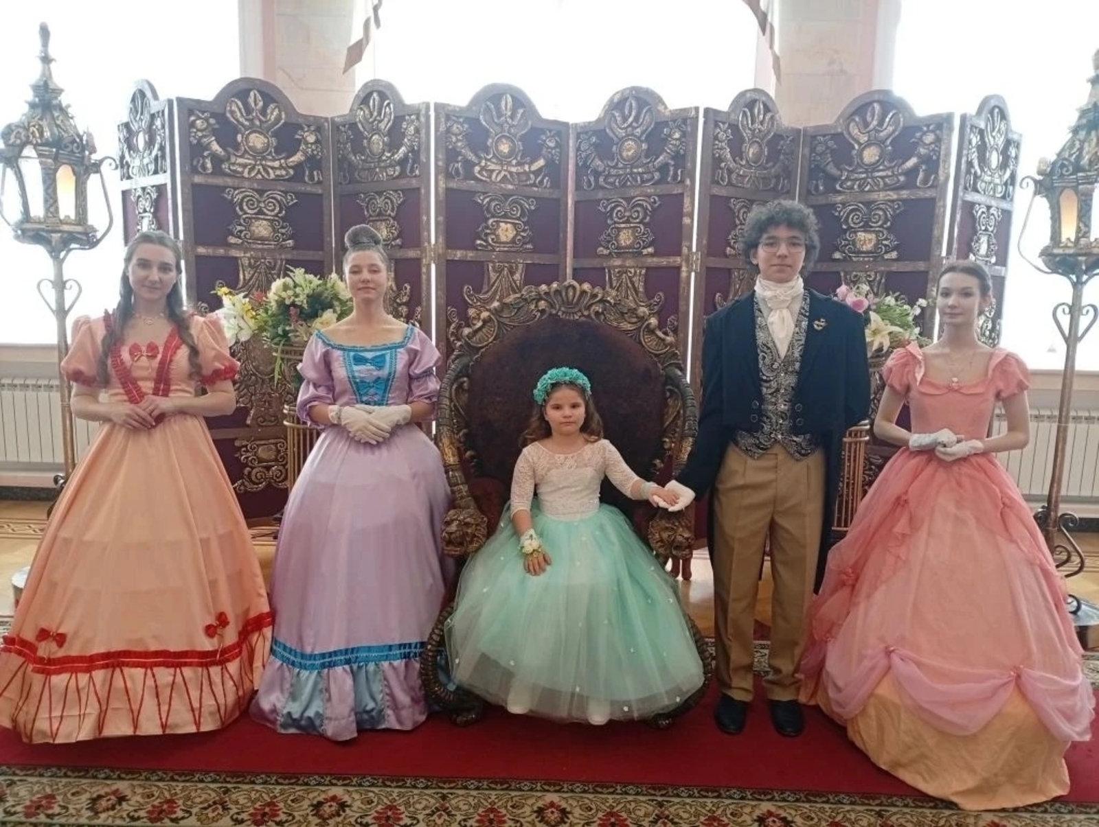 Принцессалар балға йыйылды!