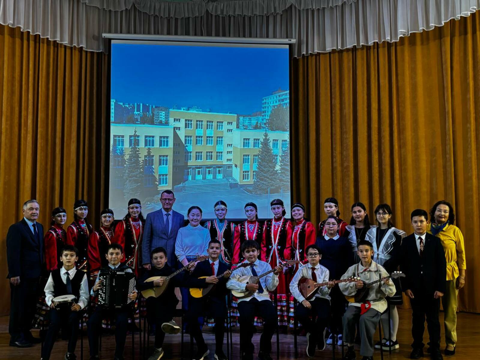 Яҡут-Саха ҡунағы башҡорт лицейын бик оҡшатҡан!