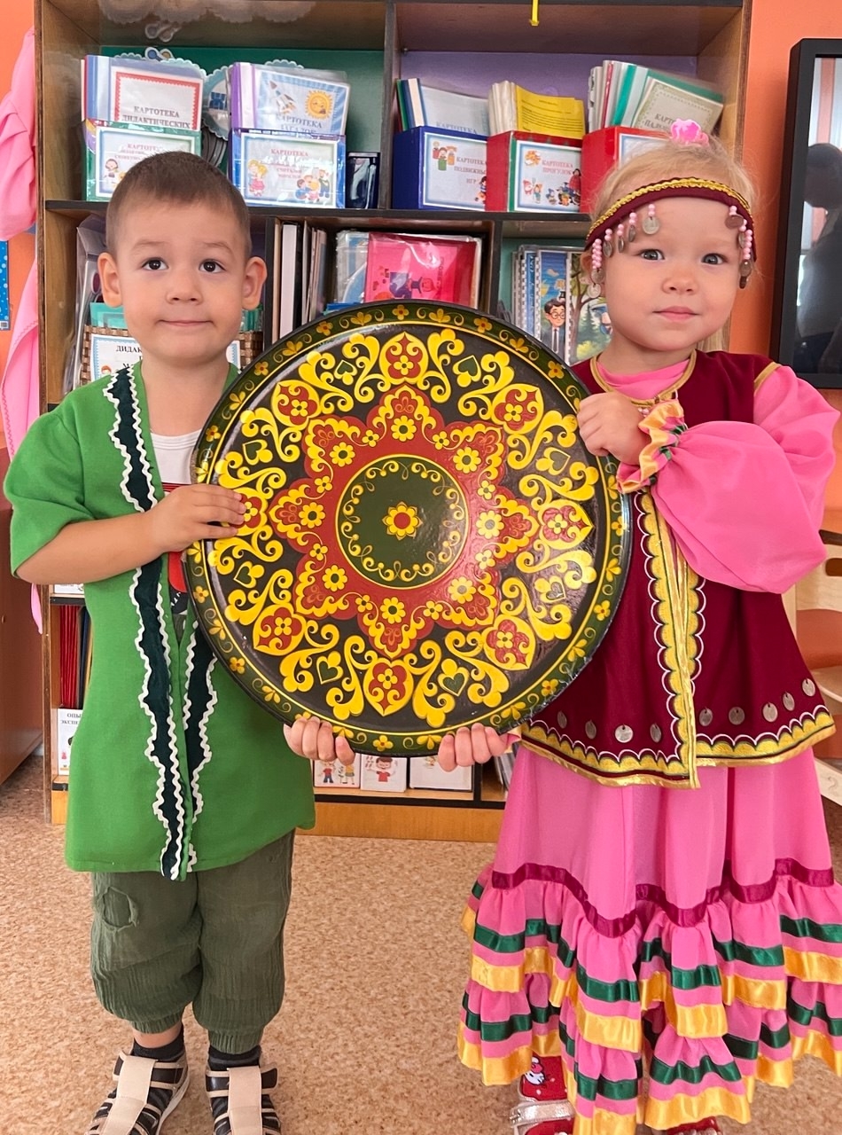 Башҡортостан - дуҫлыҡ иле!