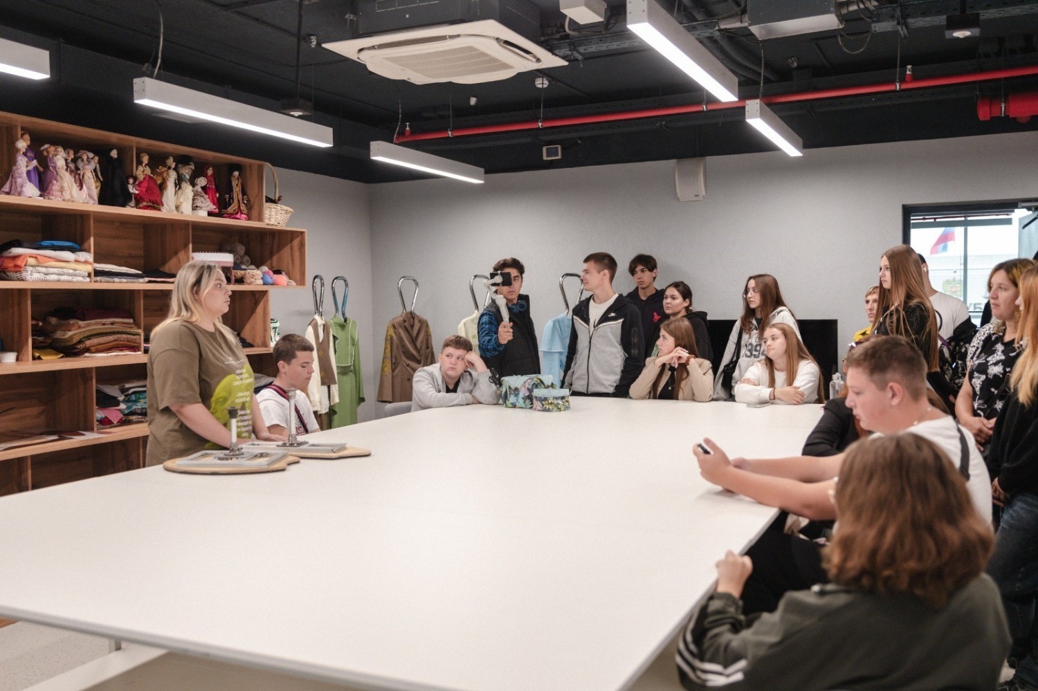 Запорожье өлкәһенән 37 уҡыусы Өфө вуз-ара кампусы менән танышты