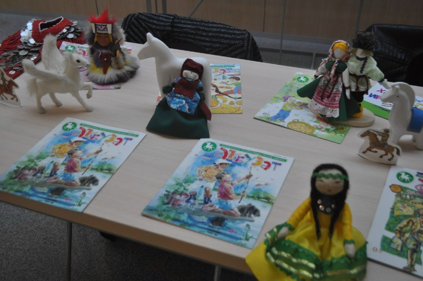 ӘҮРӘТКЕСТӘР